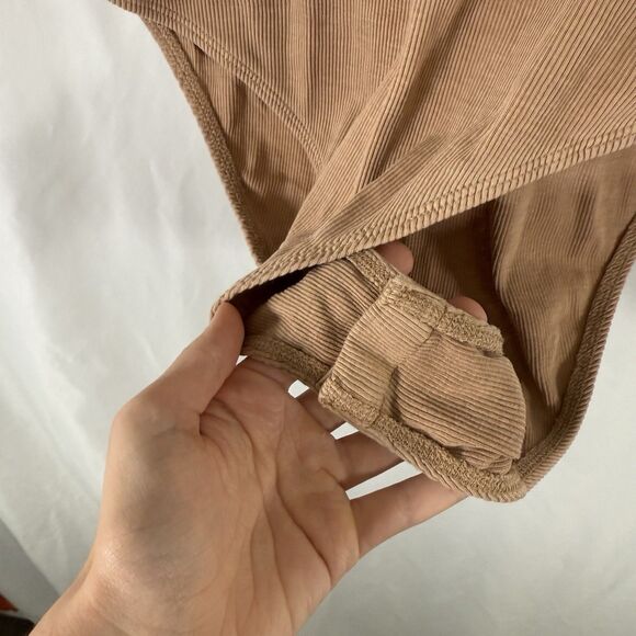 Zara Bodysuit Women's Large Tan Brown Turtleneck Sleeveless Ribbed Button Snap - Picture 4 of 11